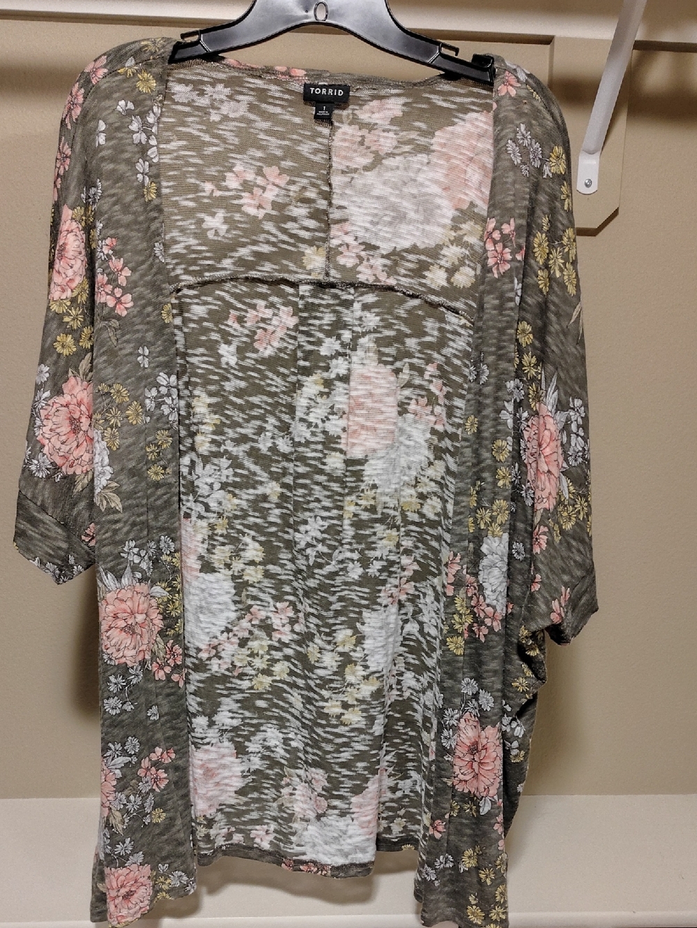 torrid Olive Floral Open Cardigan with Pink & Yellow Blooms